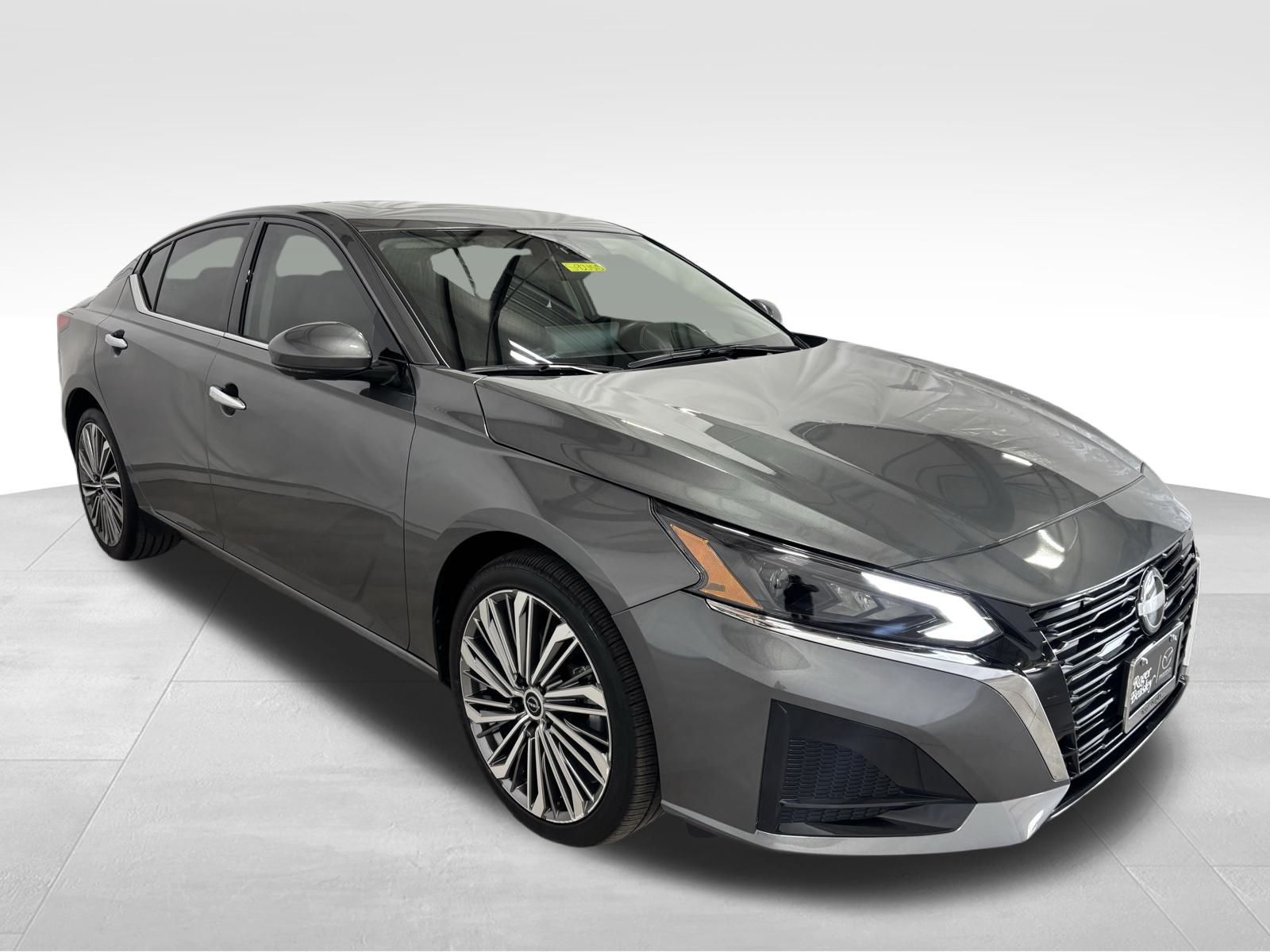 Used Car 2025 Nissan Altima  2.5 Sl For Sale Under $30,000 In Austin, Texas