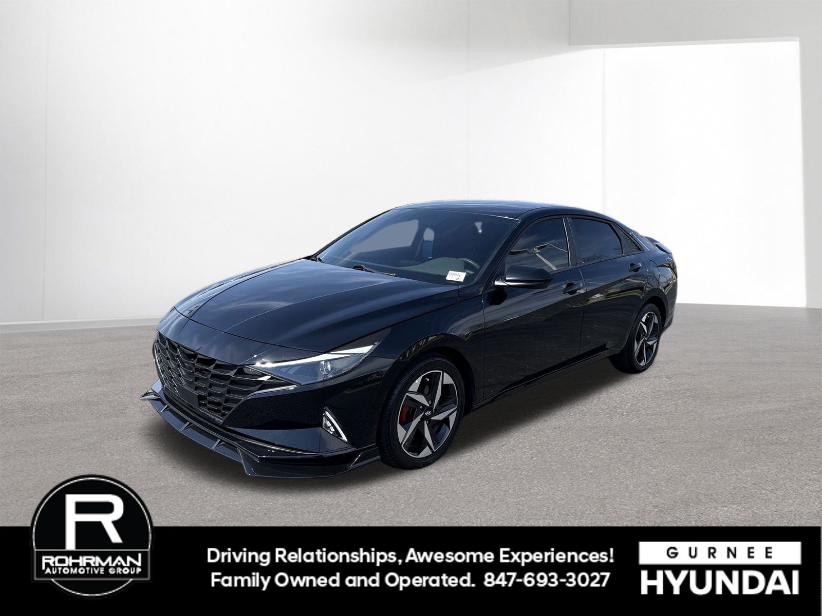 Phantom Black 2023 Hyundai Elantra SEL FWD Sedan Front-Wheel Drive Continuously Variable Transmission