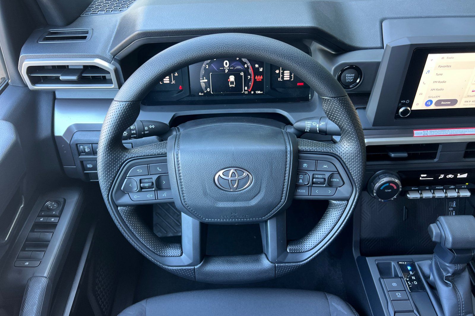 2025 Toyota Tacoma SR5 - Photo 16