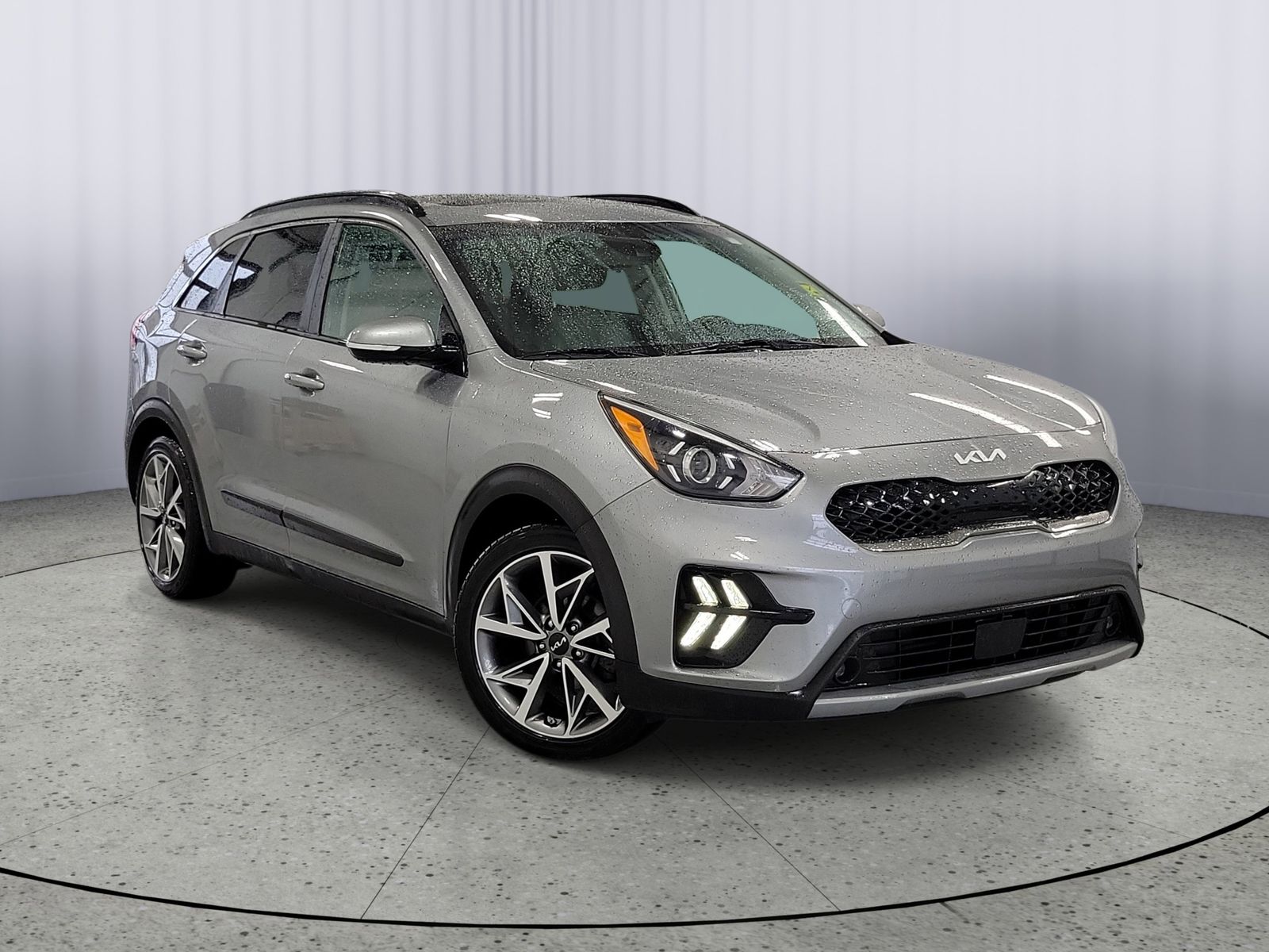 Steel Gray 2022 Kia Niro SUV / Crossover Front-Wheel Drive 6-Speed Automatic