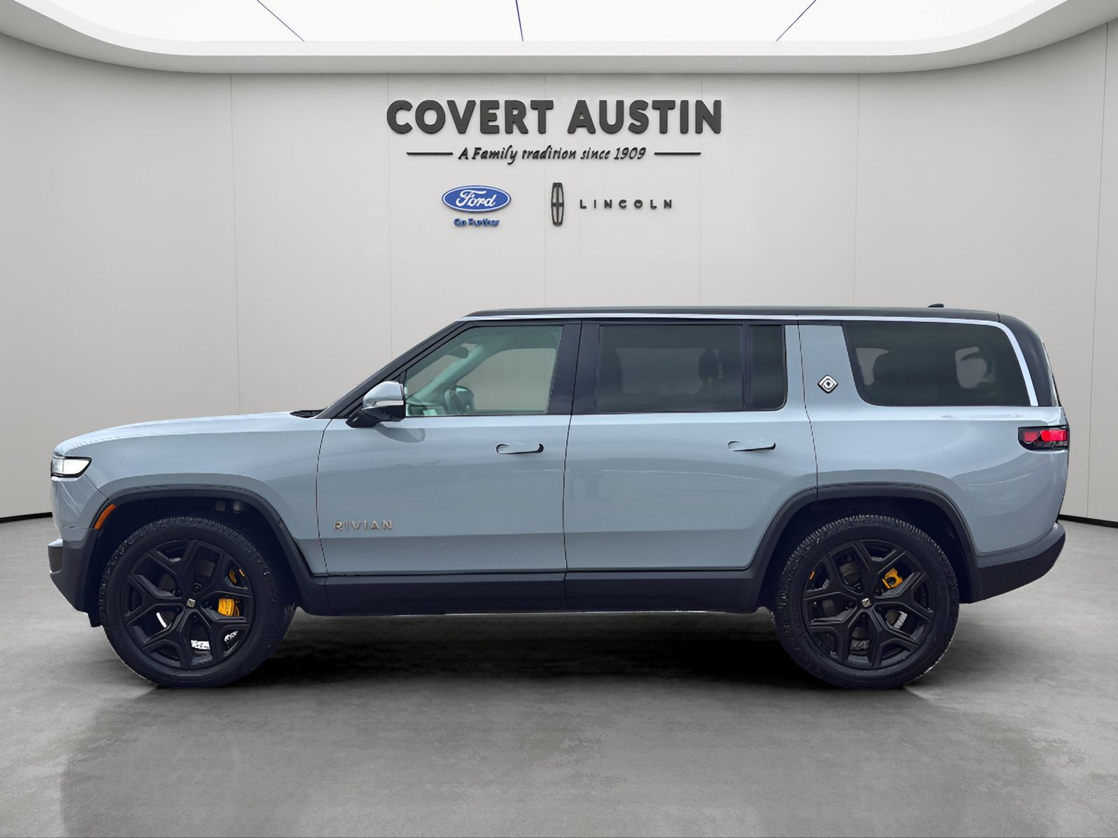 Used Car 2023 Rivian R1s  Adventure For Sale Under $60,000 In Austin, Texas