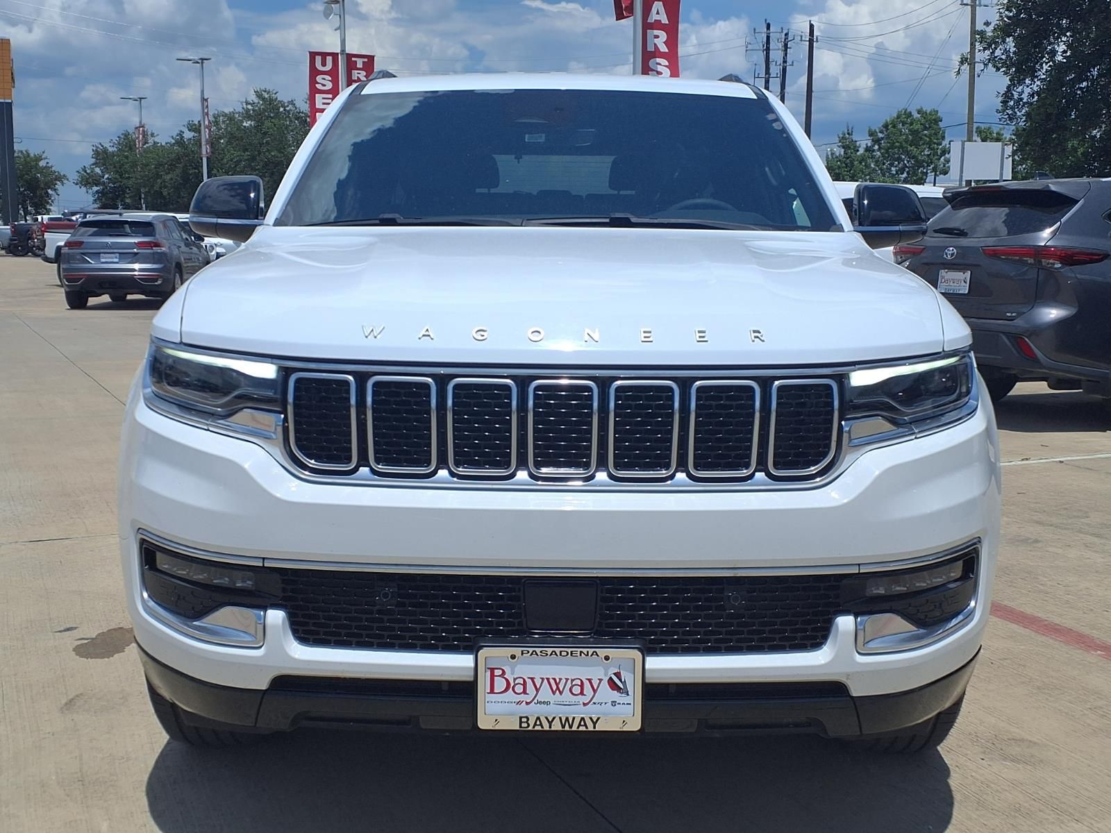 2023 Jeep Wagoneer Base White at River Oaks CDJR