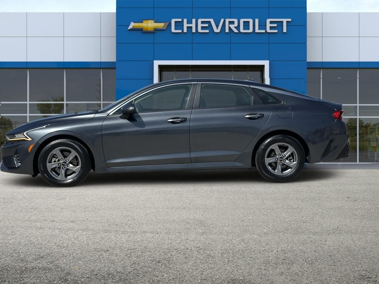 Used 2023 Gray Kia LXS image 7
