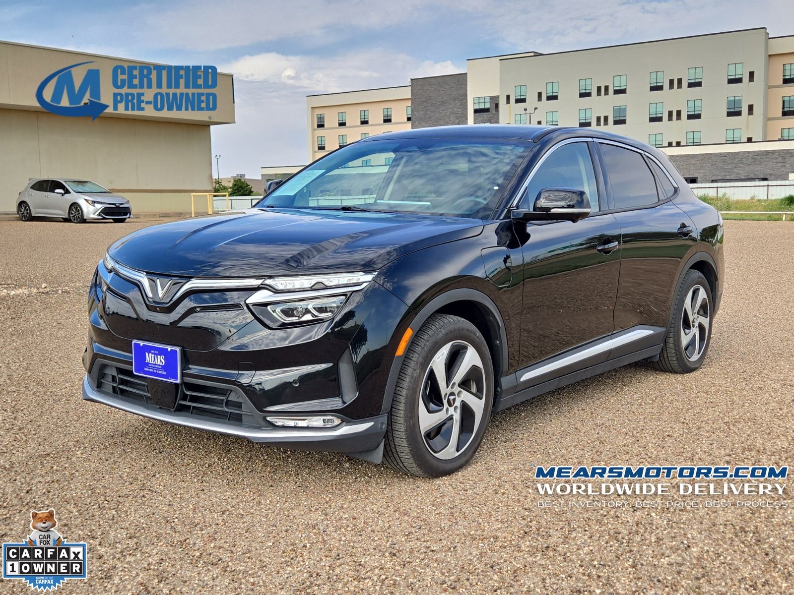 Jet Black 2024 VinFast VF8 SUV / Crossover All-Wheel Drive 1-Speed Automatic