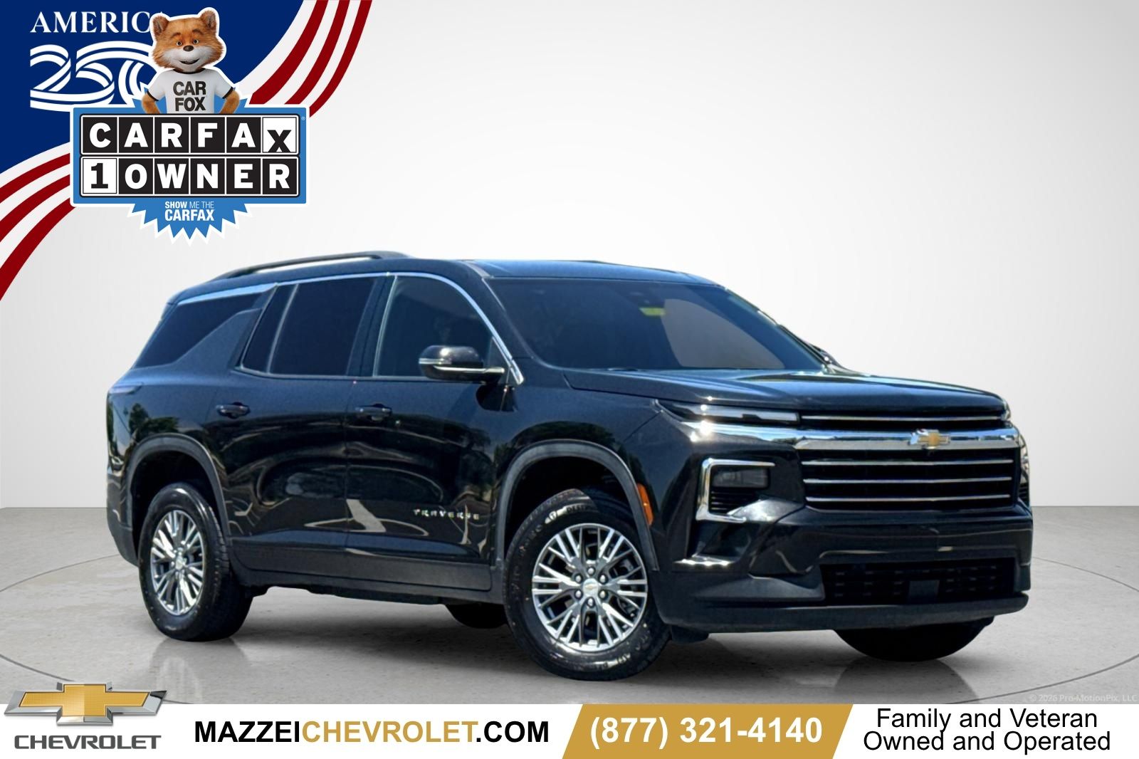 Mosaic Black Metallic 2025 Chevrolet Traverse SUV / Crossover Front-Wheel Drive 8-Speed Automatic