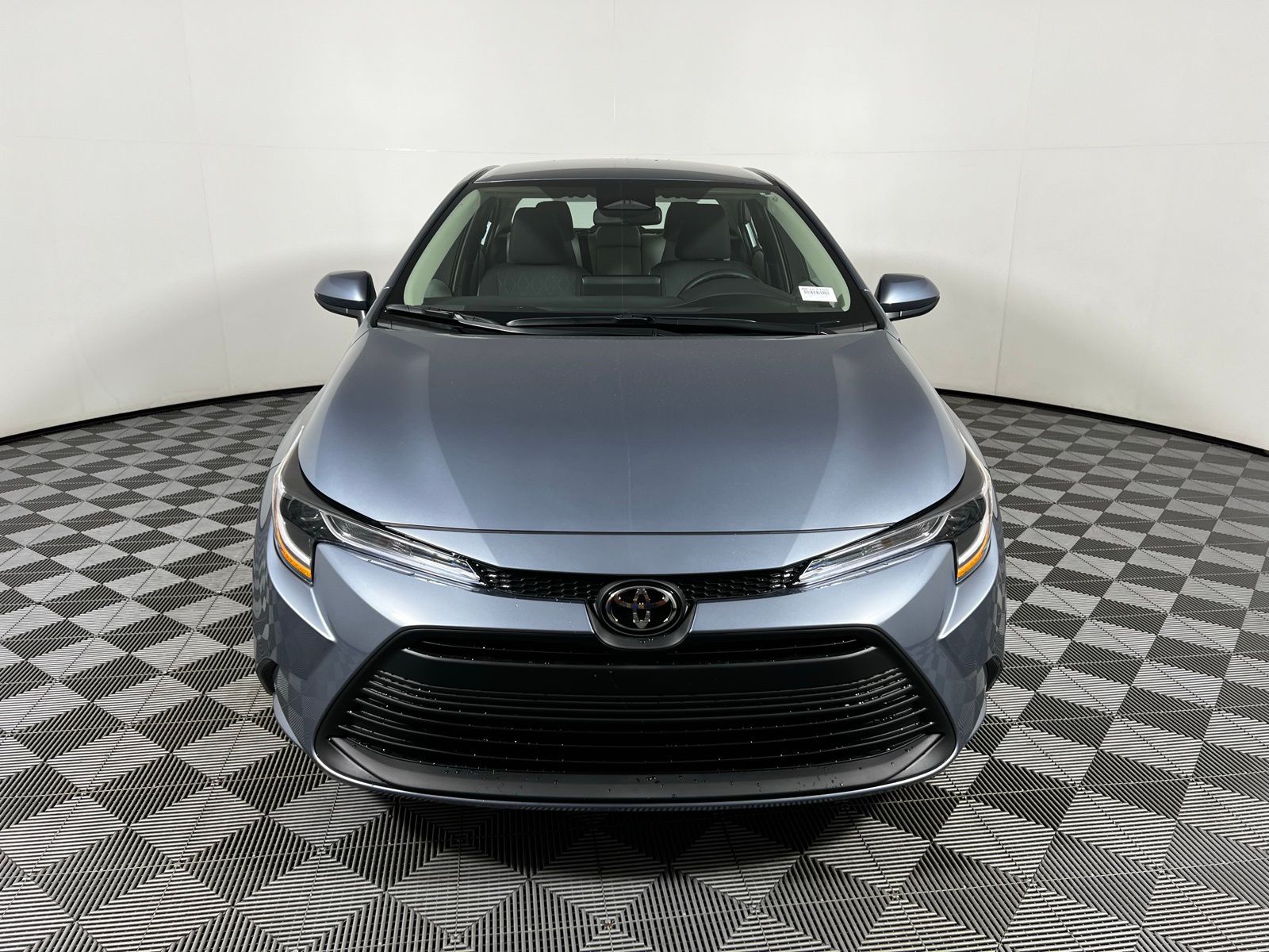2025 Toyota Corolla LE 2