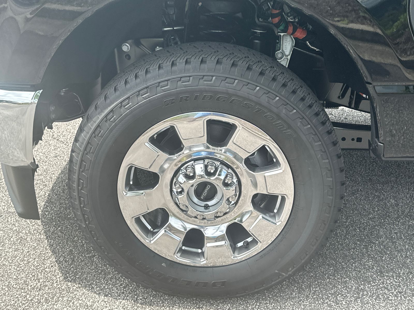 New 2026 Agate Black Metallic Ford F-250® Lariat® image 12