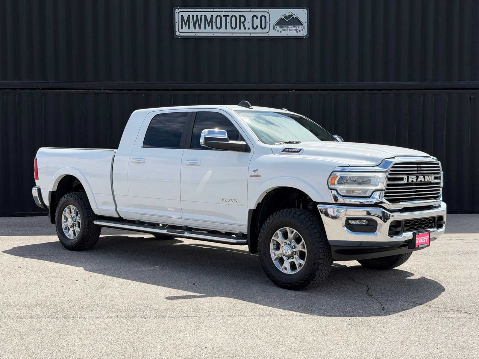 2022 RAM 2500 Laramie Mega Cab 4WD