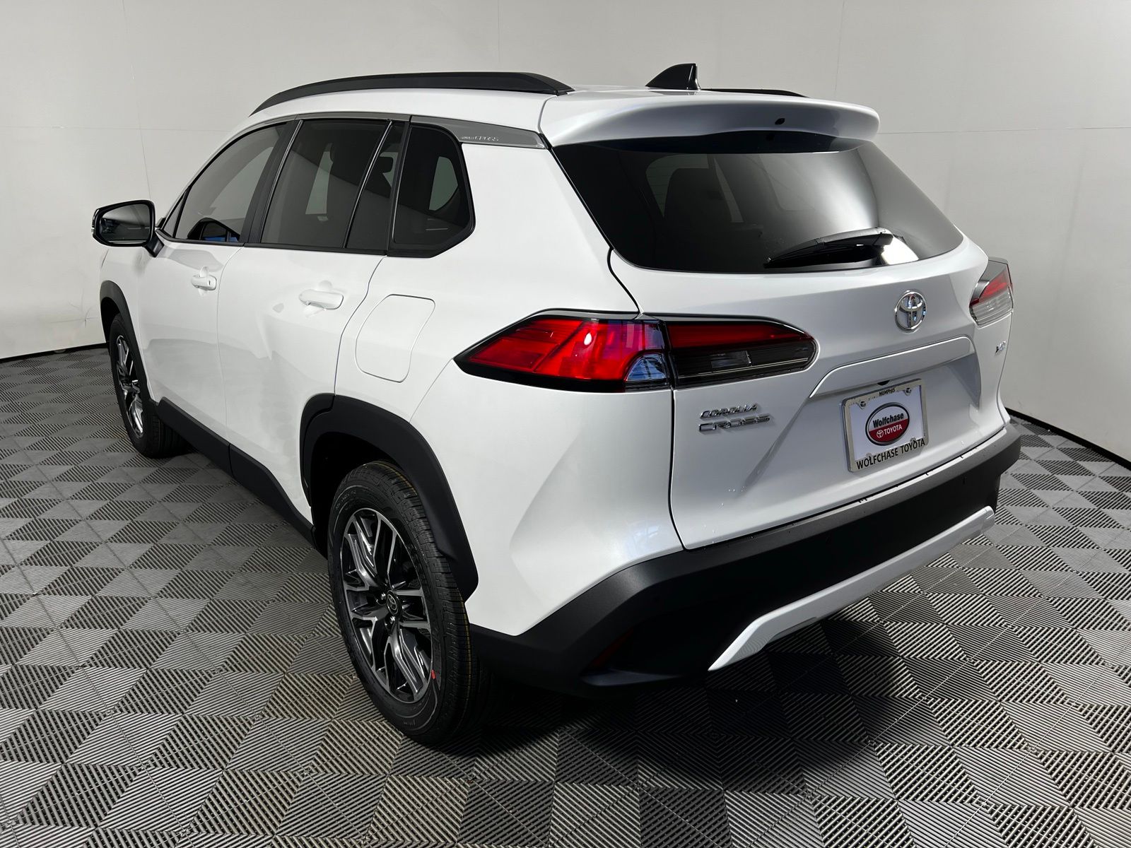 Thumbnail: 2026 Toyota Corolla Cross - 7