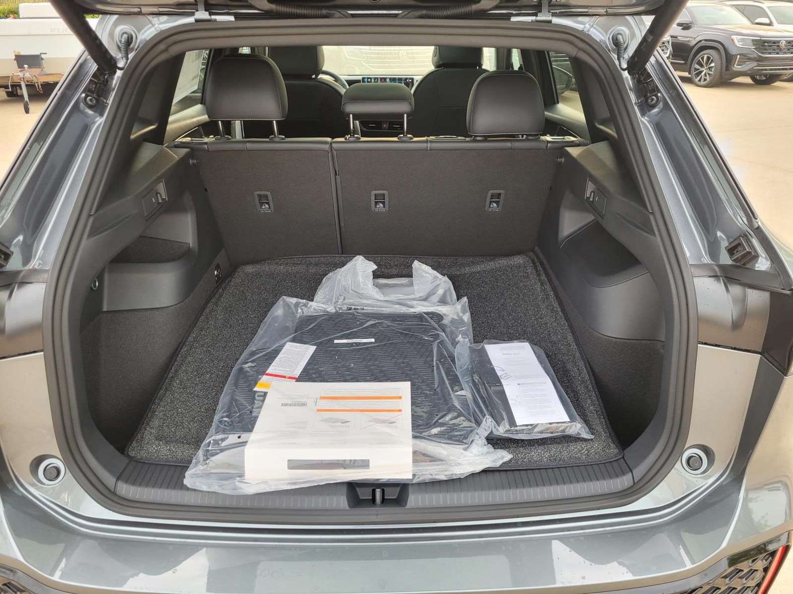 new 2026 Volkswagen Tiguan car, priced at $34,180