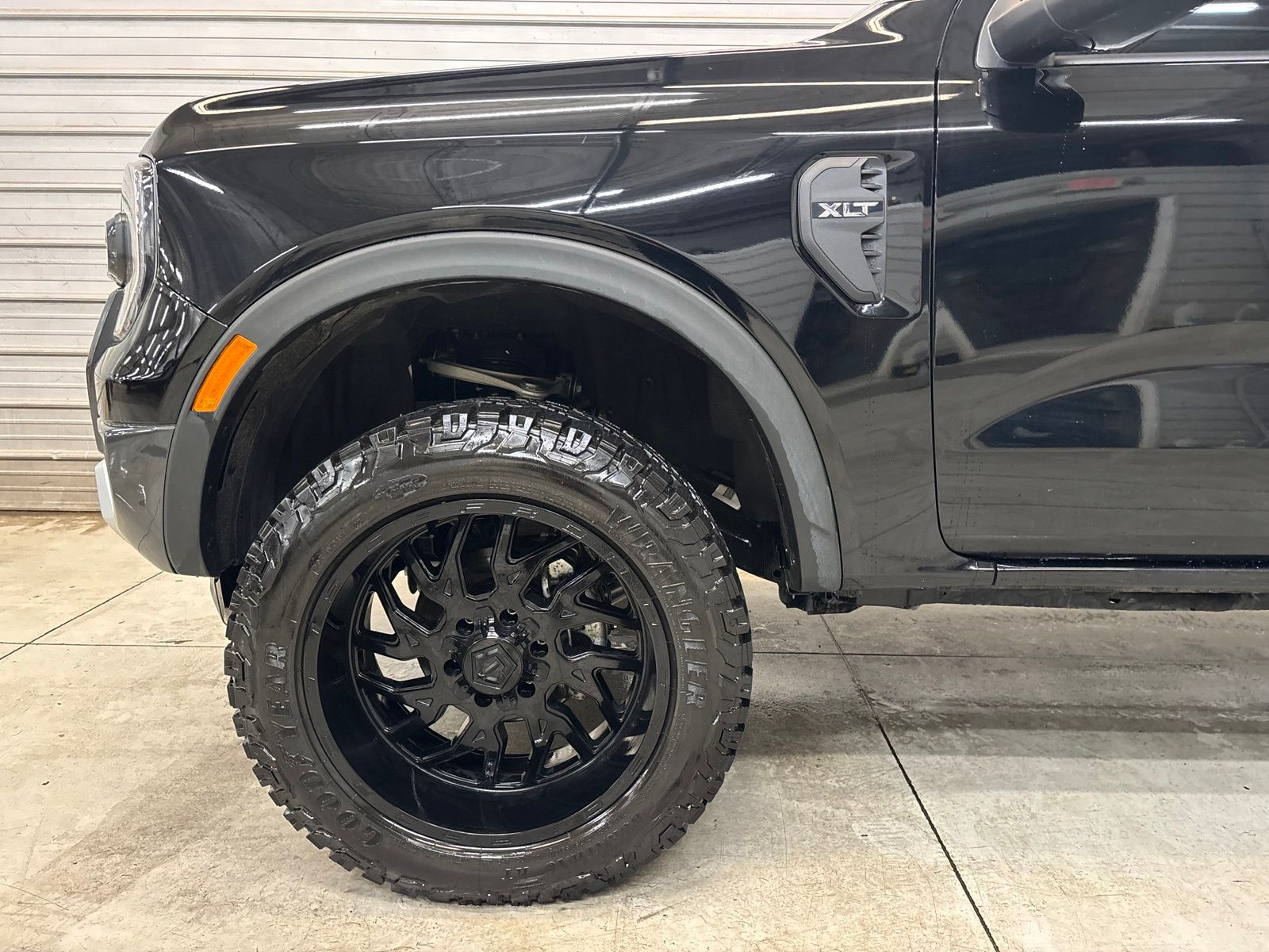 Photo 4 of 2025 Ford Ranger XLT
