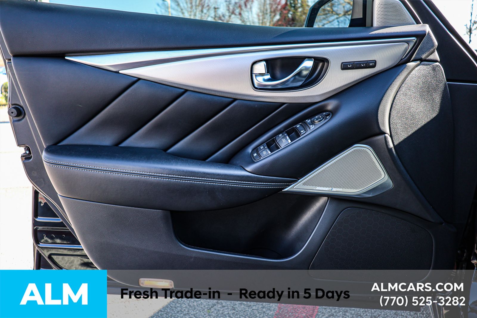Used 2024 Black INFINITI LUXE image 35