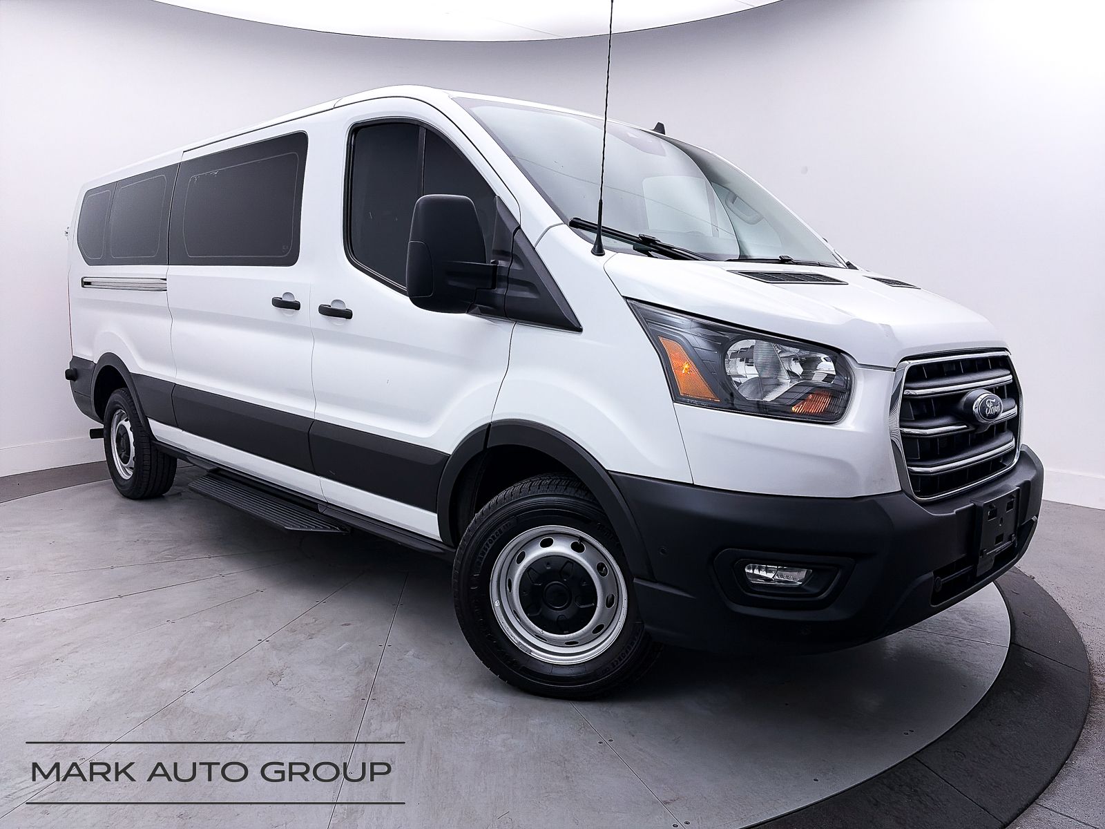 2020 Ford Transit-350 XL