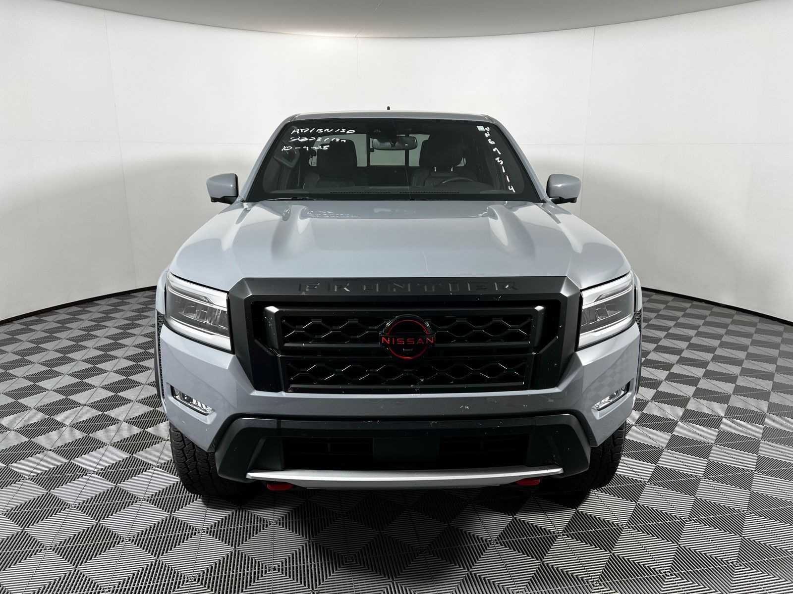Thumbnail: 2022 Nissan Frontier - 2
