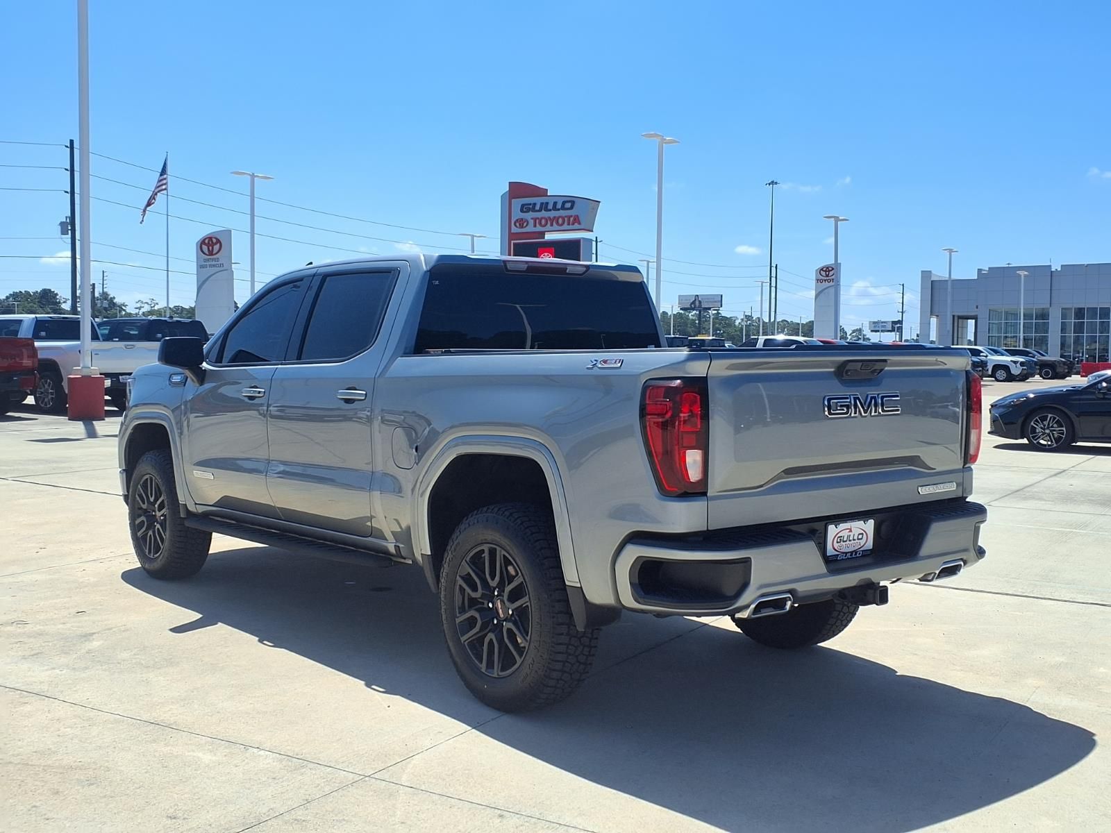 2024 GMC Sierra 1500 Elevation - 1