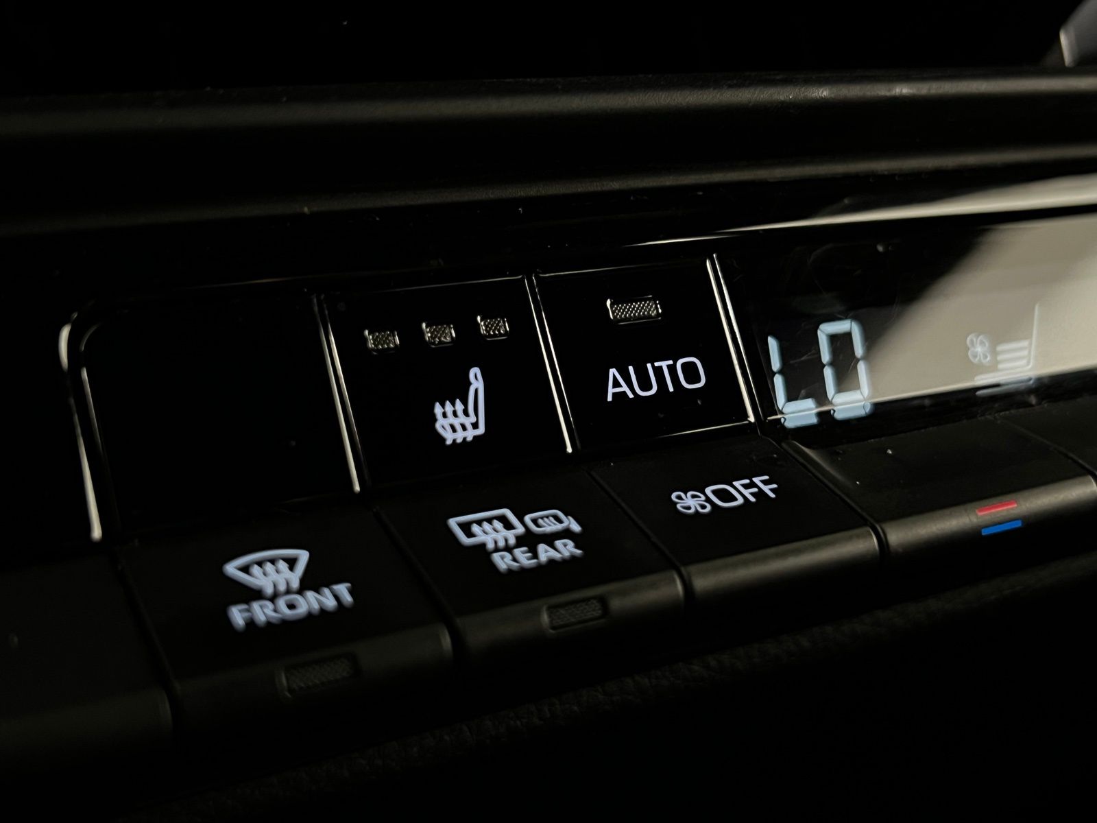 Thumbnail: 2023 Toyota Crown - 20