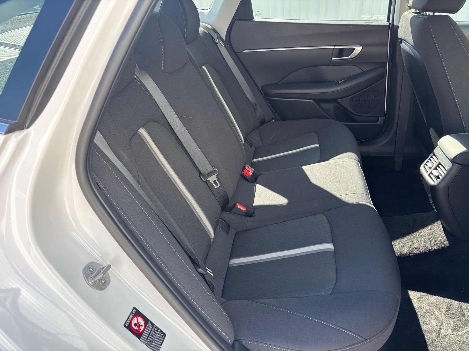 Used Car 2023 Hyundai Sonata Hybrid  Sel For Sale Under $25,000 In Austin, Texas