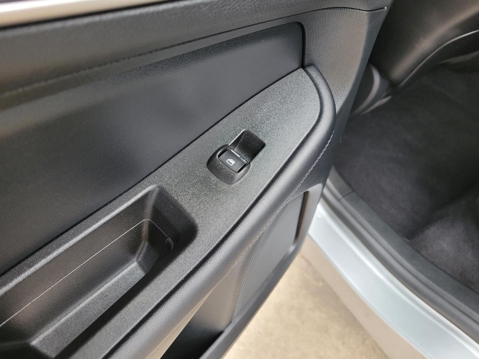 used 2024 Ford Edge car, priced at $26,990