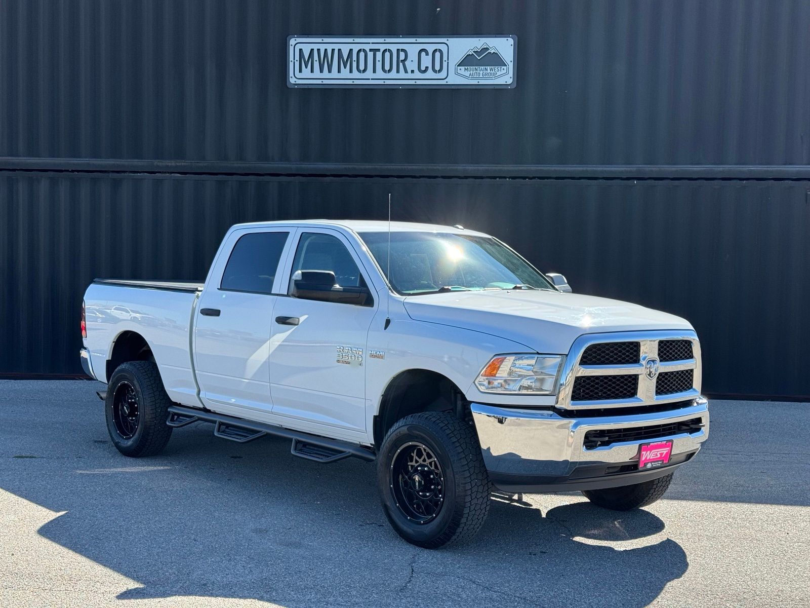 2017 RAM 3500 Tradesman Crew Cab 4WD