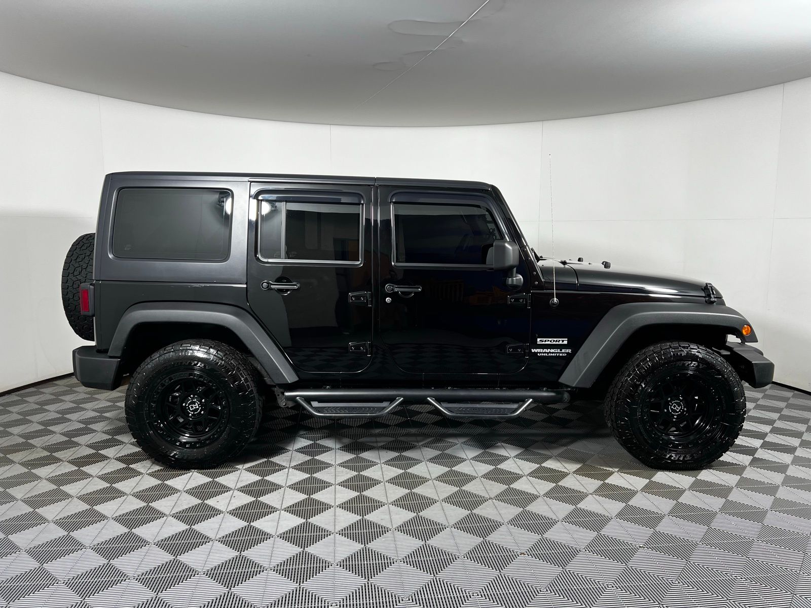 2016 Jeep Wrangler Unlimited Sport 4