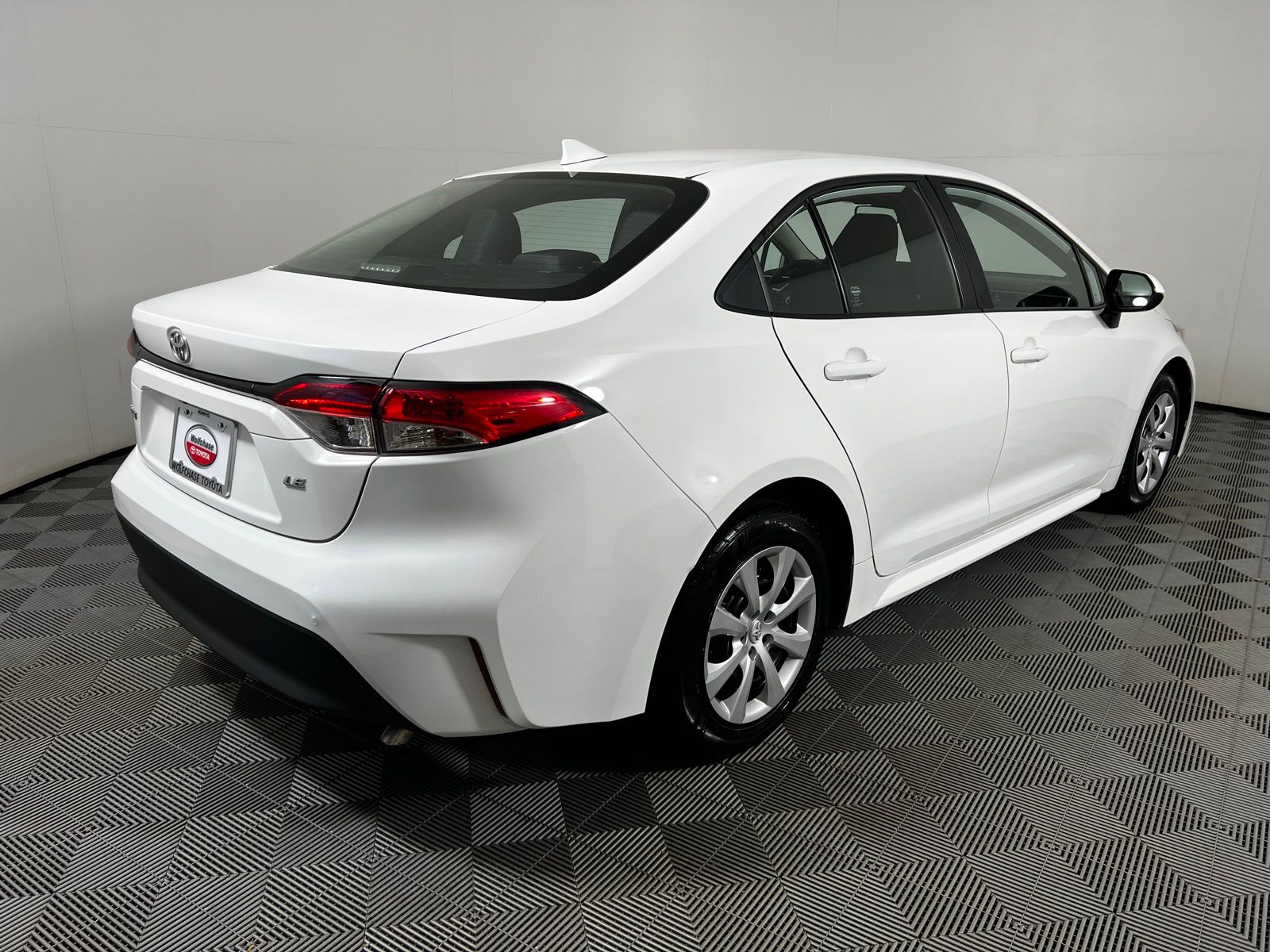 2023 Toyota Corolla LE 5