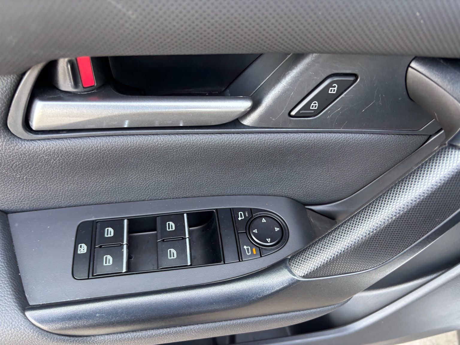 Used Car 2025 Mazda Cx-50  2.5 S Premium Package For Sale Under $30,000 In Austin, Texas