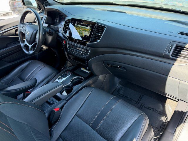 Used 2022 Lunar Silver Metallic Honda TrailSport image 32