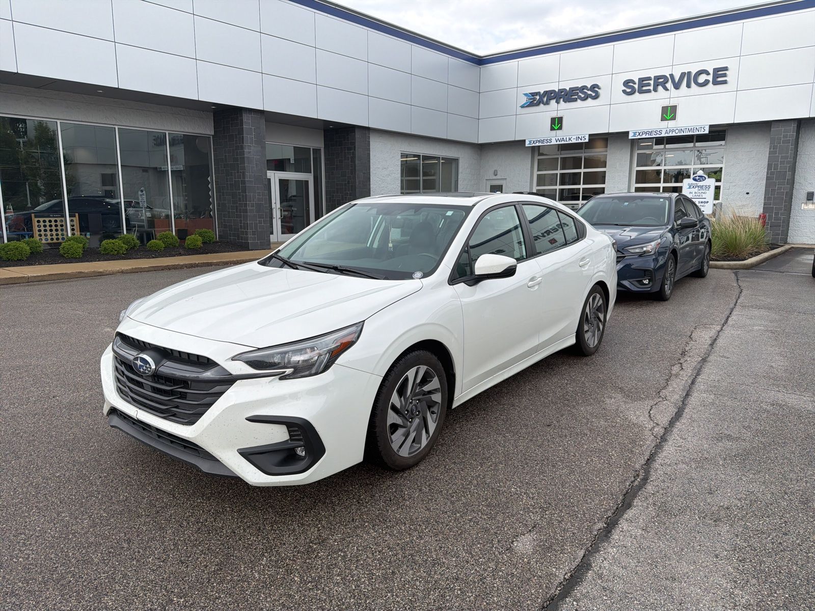 Crystal White Pearl 2025 Subaru Legacy Limited AWD Sedan All-Wheel Drive Continuously Variable Transmission