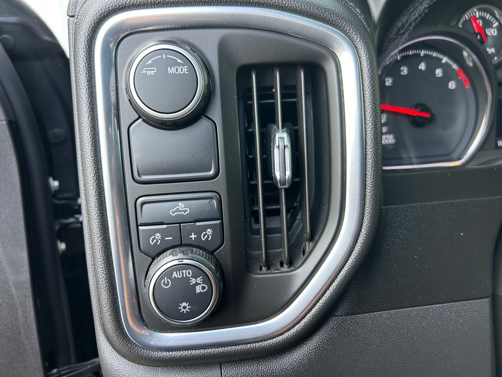 Used Car 2020 Chevrolet Silverado 1500  Lt For Sale Under $35,000 In Austin, Texas