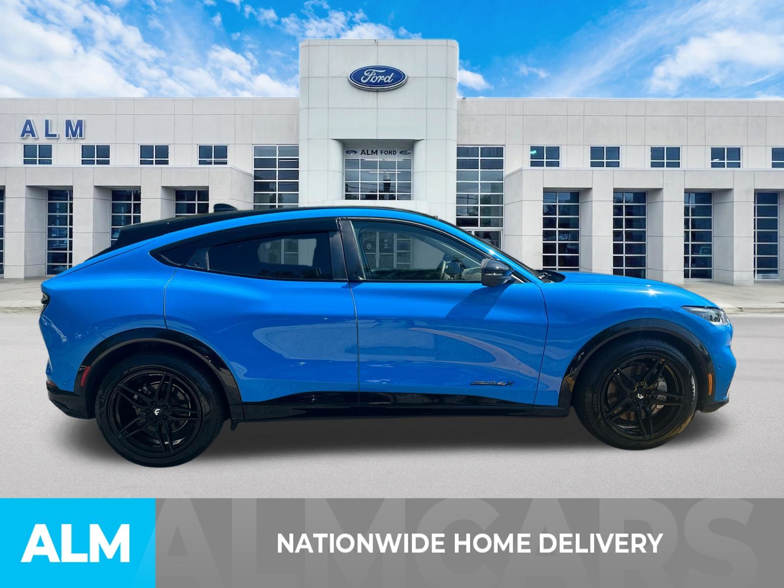 Used 2023 Blue Ford California Route 1 image 4