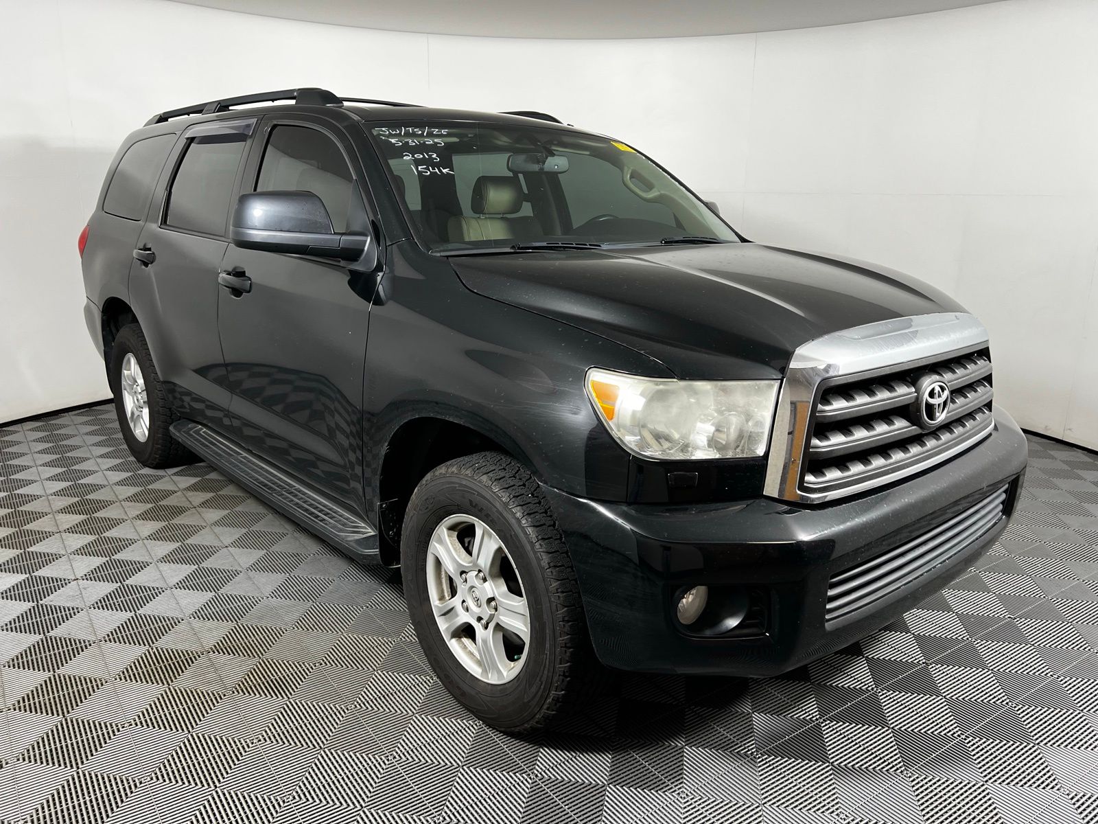 2013 Toyota Sequoia SR5 3
