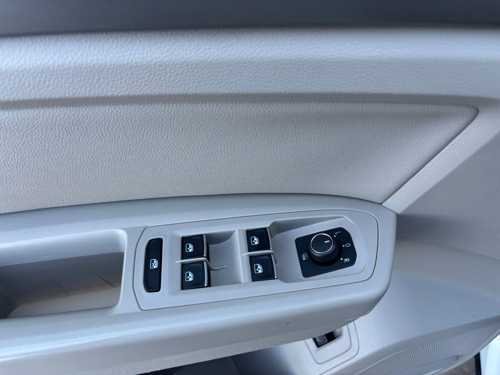 Used Car 2019 Volkswagen Atlas  3.6l V6 Se For Sale Under $12,000 In Austin, Texas