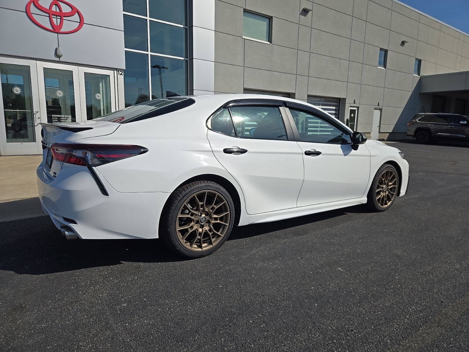 2024 Toyota Camry SE Nightshade - Photo 9