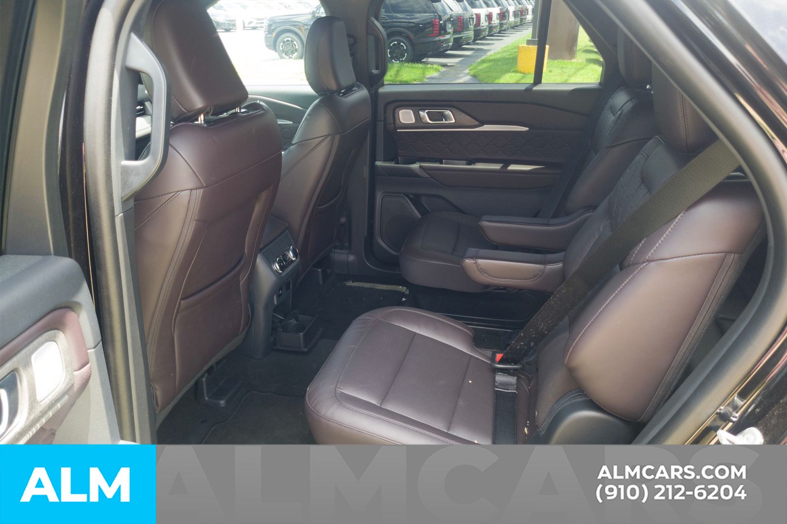 Used 2026 Black Metallic Ford Platinum image 18