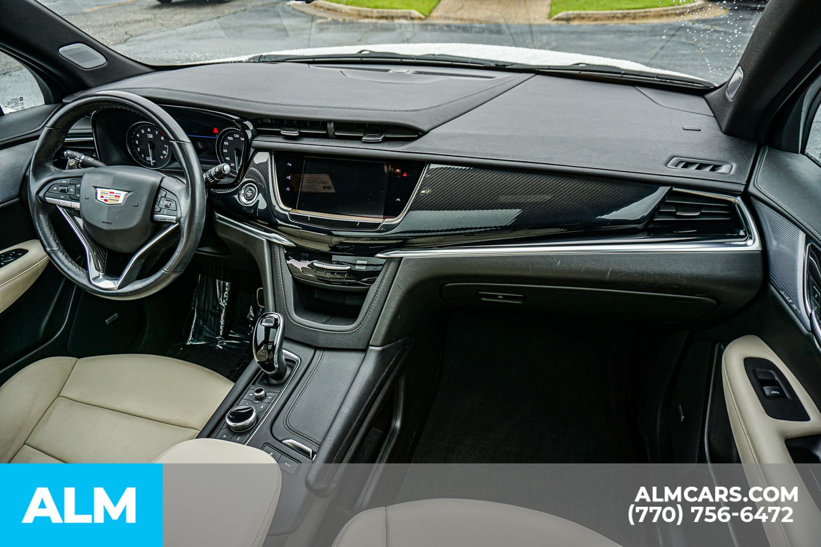 Used 2023 White Cadillac Sport image 27