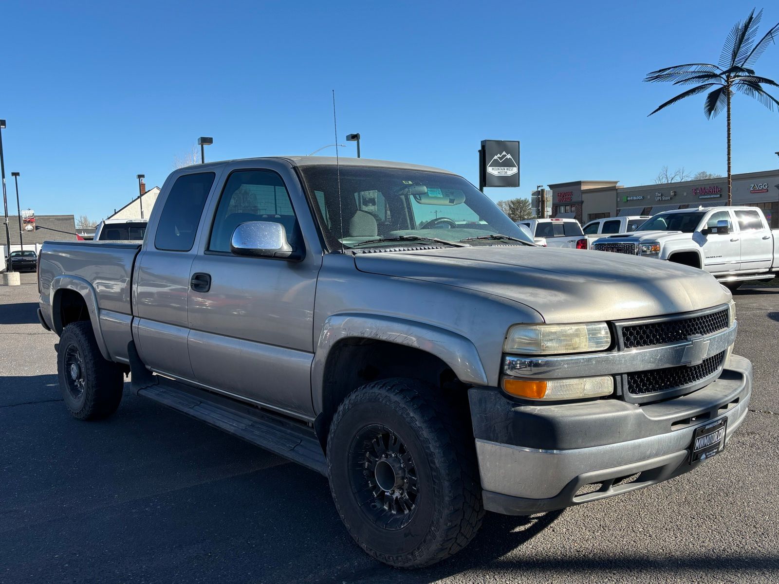 2002 Chevrolet Silverado 2500HD LS Extended Cab RWD