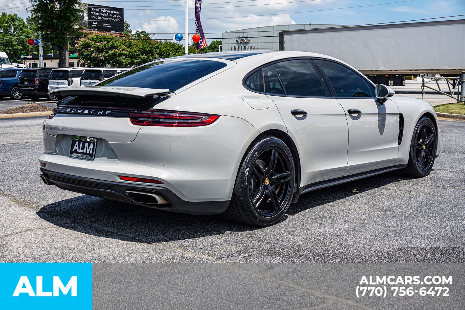 Used 2018 Beige Porsche 4 image 7