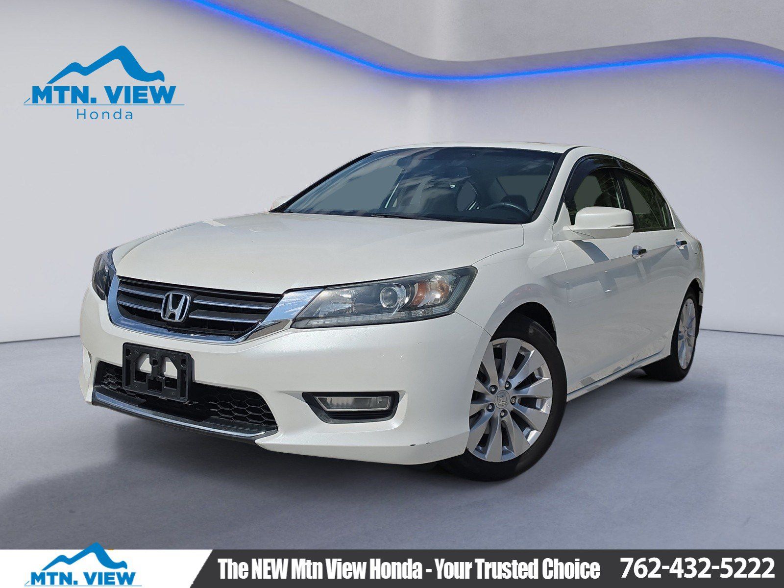 White 2013 Honda Accord Sedan Front-Wheel Drive Continuously Variable Transmission