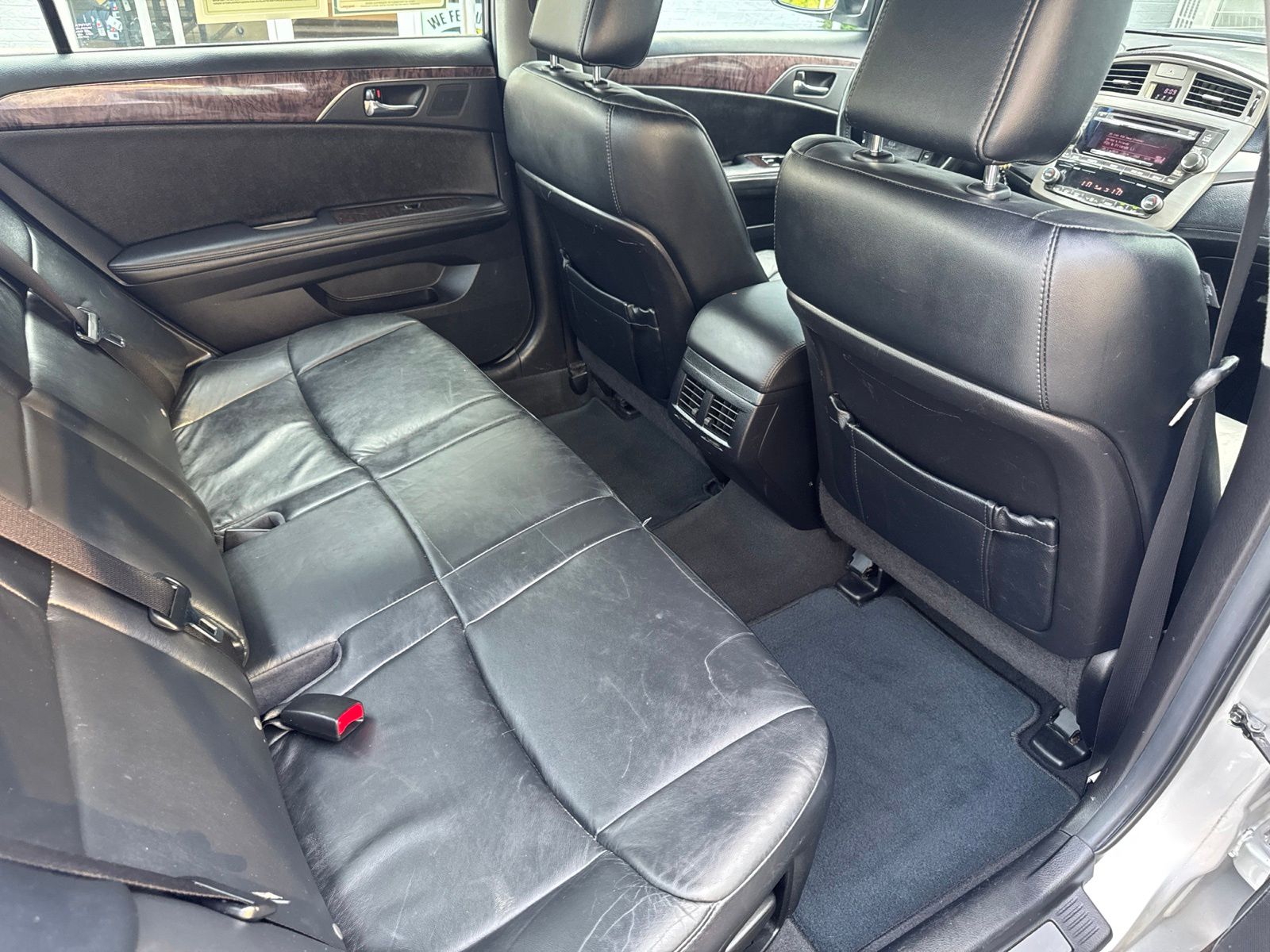 Used 2012 Classic Silver Metallic Toyota Base image 29