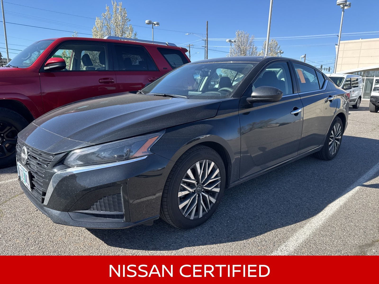 Super Black 2025 Nissan Altima 2.5 SV FWD Sedan Front-Wheel Drive Continuously Variable Transmission