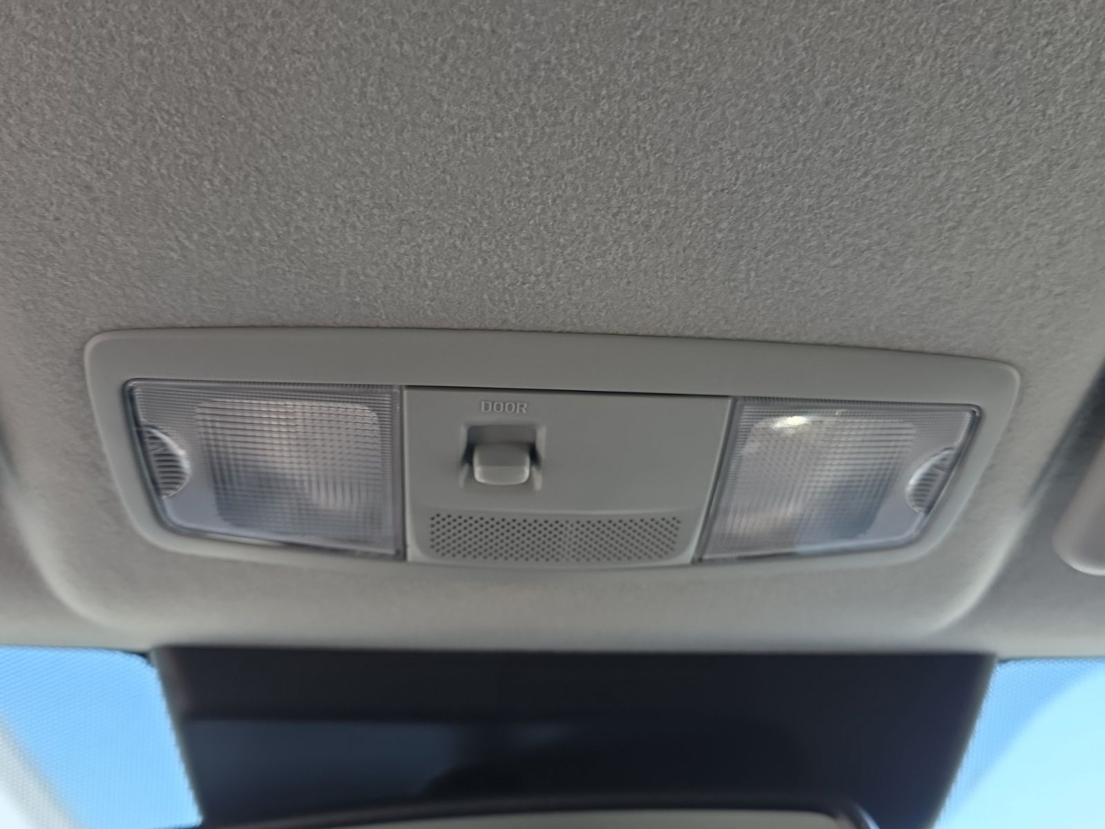 Used 2024  Mitsubishi 2.0 ES image 35
