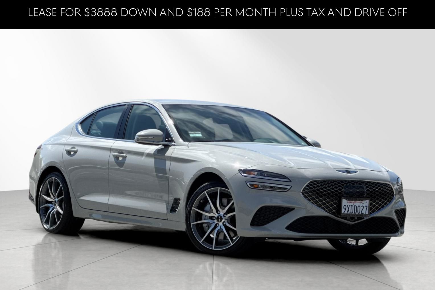 Vatna Gray 2026 Genesis G70 2.5T Standard RWD Sedan Rear-Wheel Drive 8-Speed Automatic