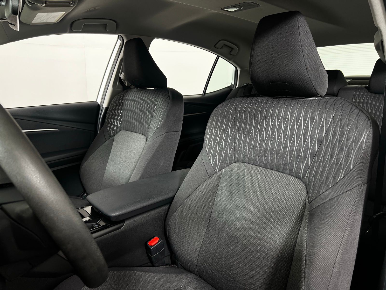 Thumbnail: 2025 Toyota Camry - 13