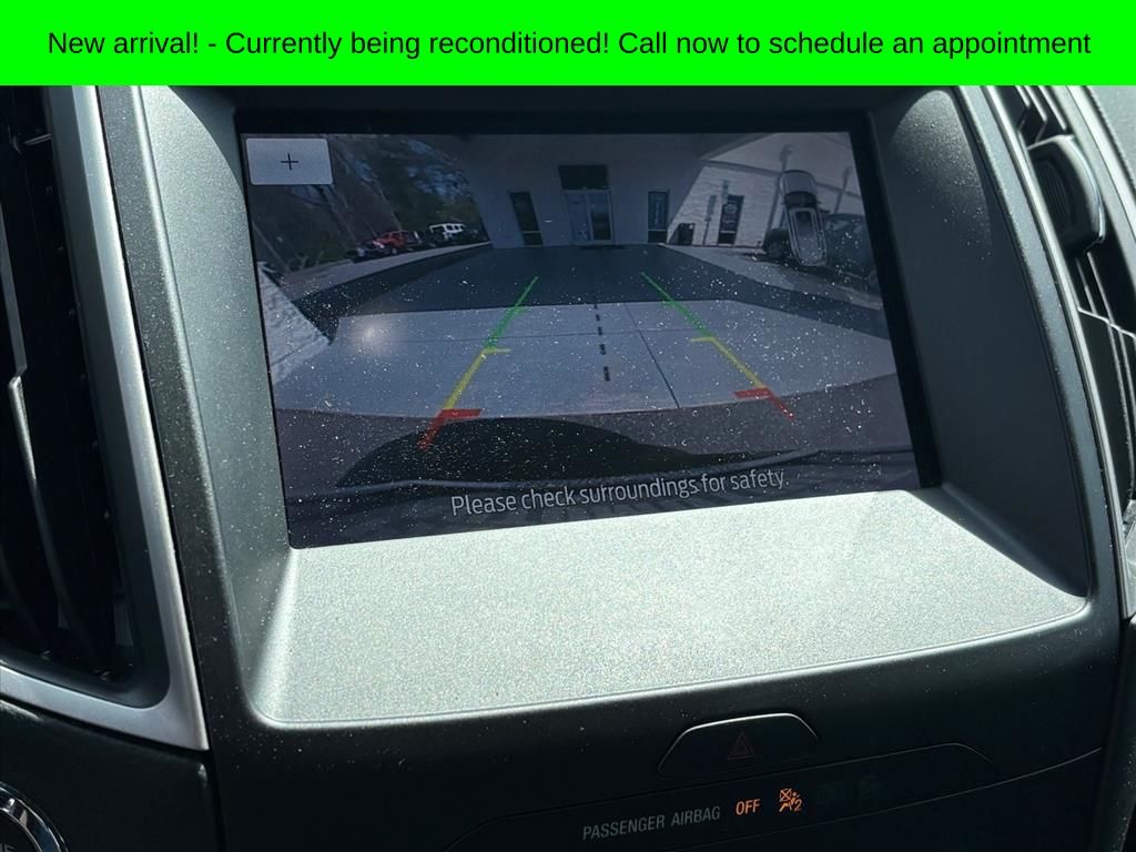 View vehicle photo 6