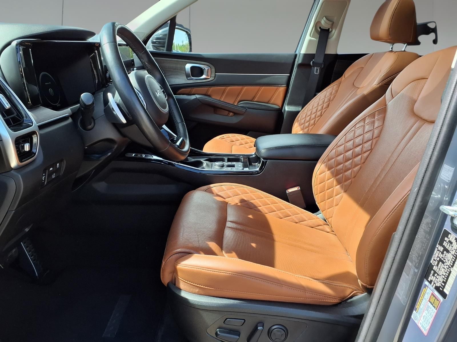 2023 Kia Sorento X-Line SX Prestige Silver at Community Kia