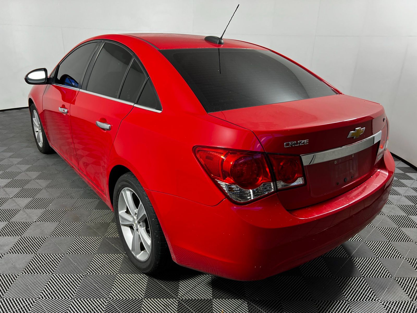 Thumbnail: 2015 Chevrolet Cruze - 7