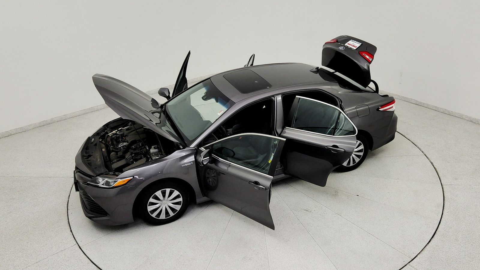Used 2020 Gray Toyota LE image 22