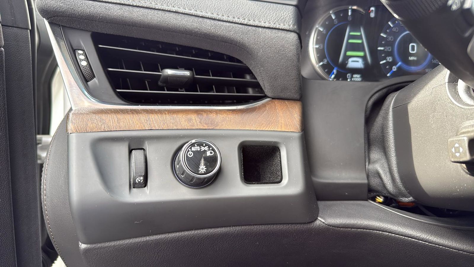 Used Car 2018 Cadillac Escalade  Luxury For Sale Under $35,000 In Austin, Texas