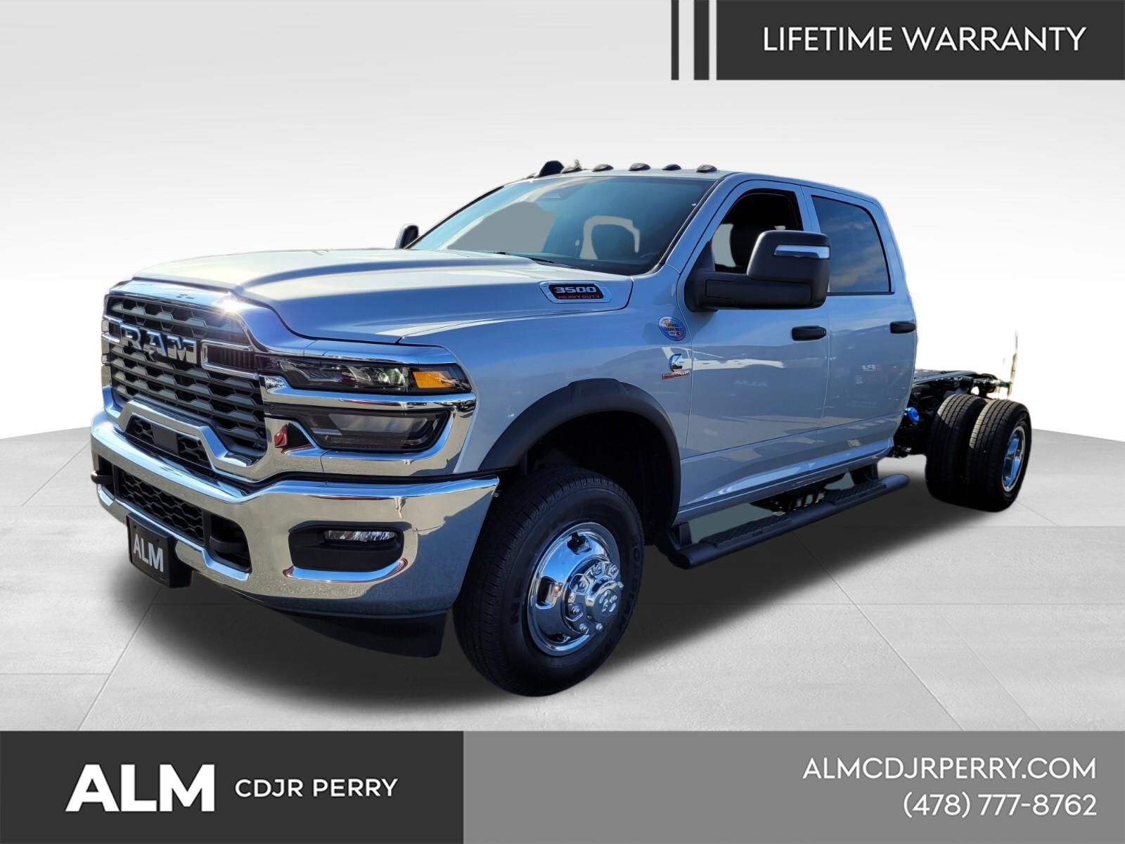 Silver Zynith 2026 RAM 3500 Chassis Tradesman Crew Cab LB DRW 4WD Pickup Truck Four-Wheel Drive 8-Speed Automatic