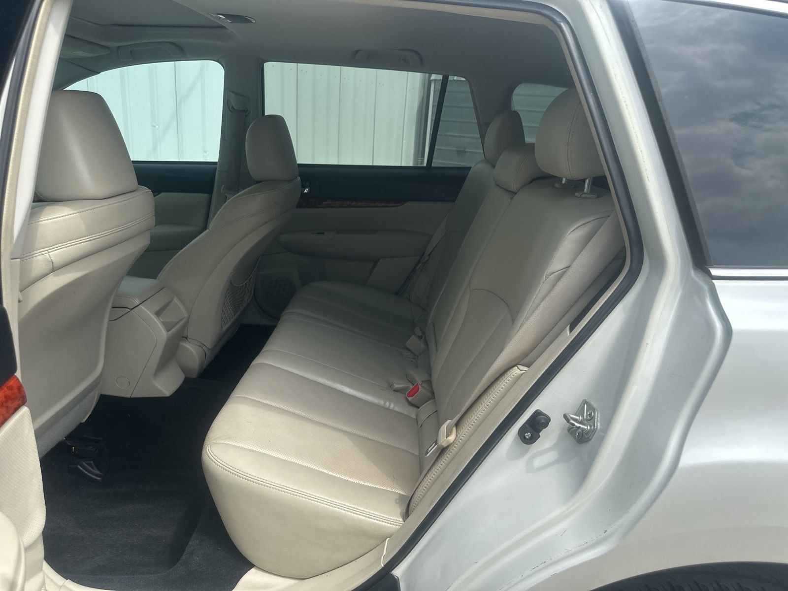 Used Car 2010 Subaru Outback  3.6r For Sale Under $10,000 In Austin, Texas